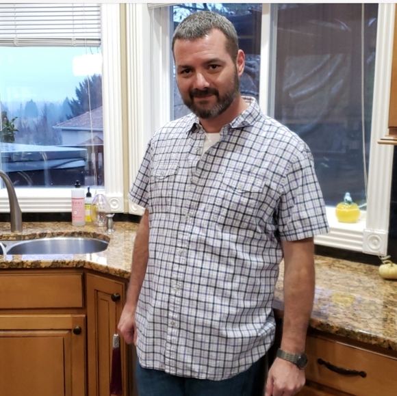 Mens button up casual shirt - Picture 2 of 4